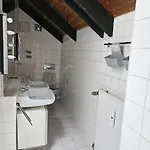 Apartment Paradies 1 *